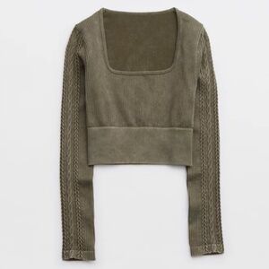 OFFLINE By Aerie Seamless Cable Square Neck Crop Top SZ M Medium -Work Out Shirt
